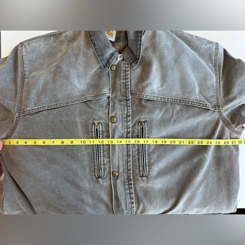 Vintage Carhartt Jacket Men's Chore Coat Blanket Lined Distressed Fade